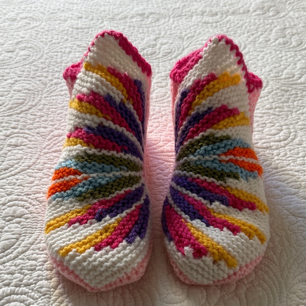Hand-Knit White Slippers with Multicolor Spiral Accents